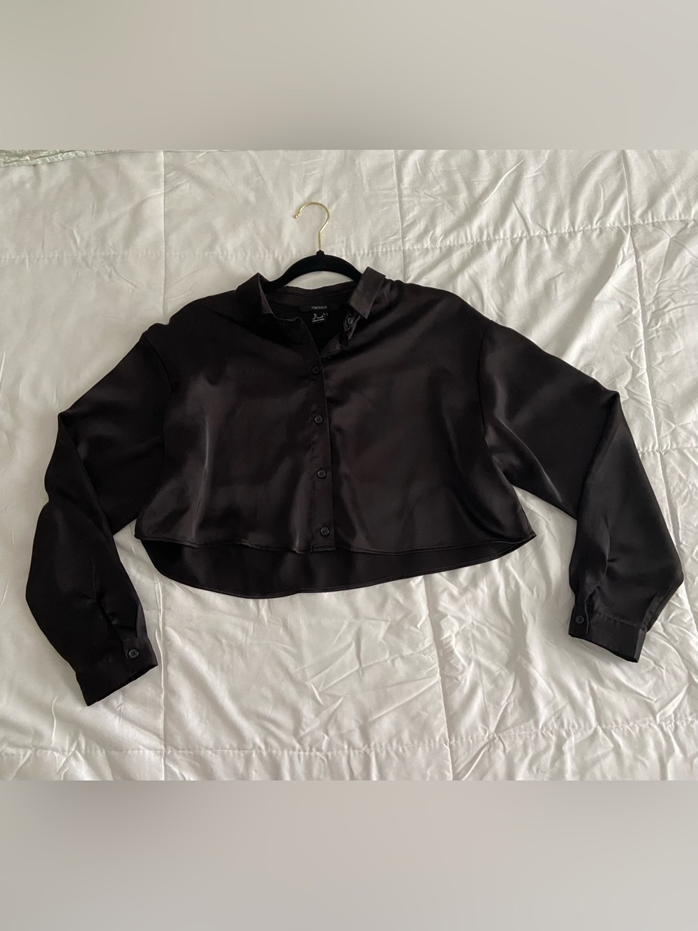 Forever 21 Black Satin Cropped Button-Down Shirt